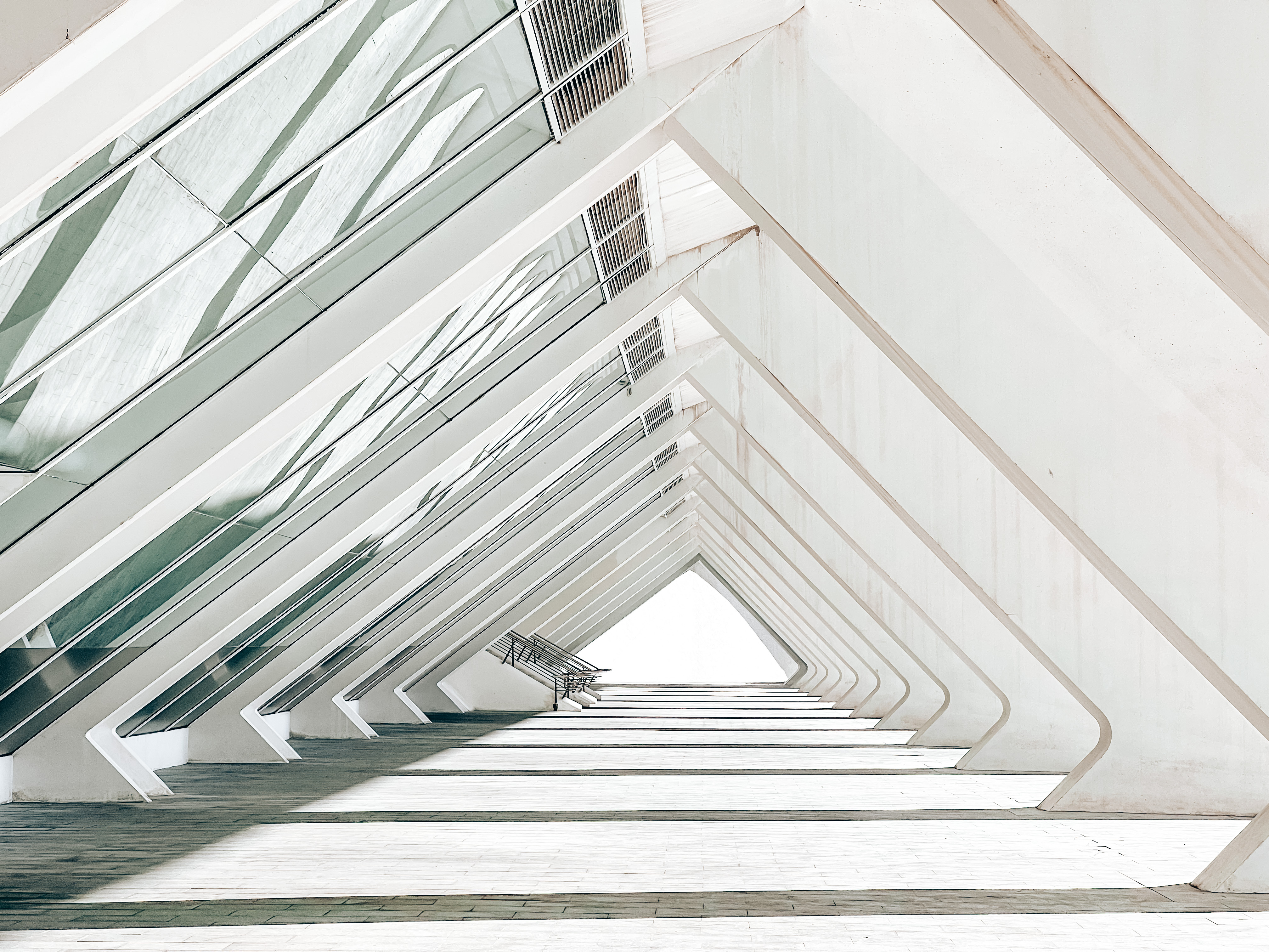 صورة موقع عمل حديث